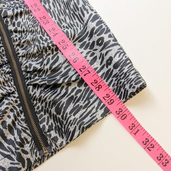 Guess XS Black & White Leopard Pattern Stretch Dress with Adjustable Straps - Picture 14 of 16